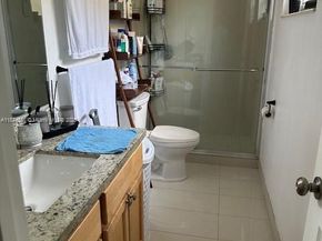 9241 SW 39th St, Miami FL 33165