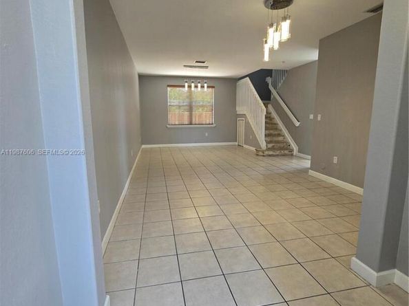 5630 NW 107th Ave 1605, Doral FL 33178