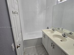 5630 NW 107th Ave 1605, Doral FL 33178