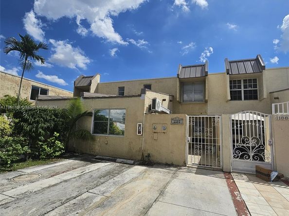 1182 W 37th Ter 11, Hialeah FL 33012