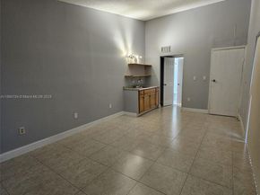 1182 W 37th Ter 11, Hialeah FL 33012