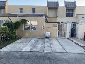 1182 W 37th Ter 11, Hialeah FL 33012