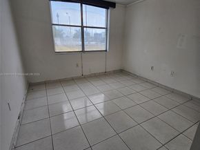 1182 W 37th Ter 11, Hialeah FL 33012