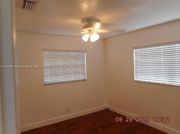 9351 NW 35th Pl, Sunrise FL 33351