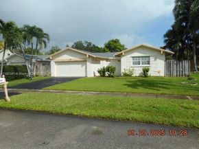 9351 NW 35th Pl, Sunrise FL 33351