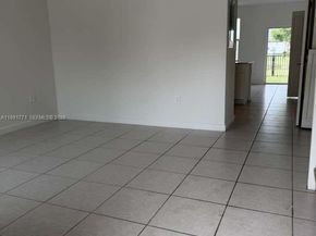 12436 NW 23rd Ct, Miami FL 33167