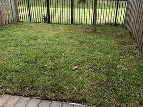 12436 NW 23rd Ct, Miami FL 33167