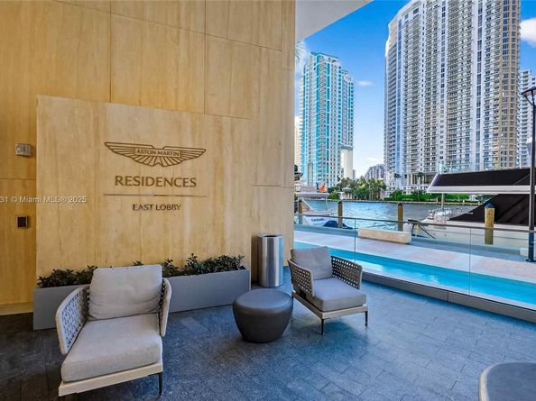 300 Biscayne Blvd Way 501E, Miami FL 33131
