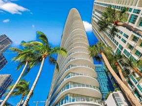300 Biscayne Blvd Way 501E, Miami FL 33131