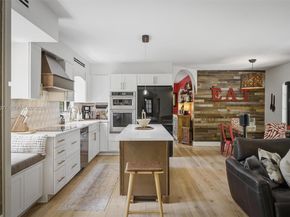 1103 Pizarro St, Coral Gables FL 33134