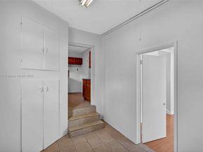 5900 NE 4th Ct, Miami FL 33137