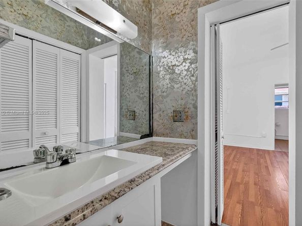 5900 NE 4th Ct, Miami FL 33137