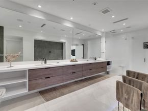 13441 Mustang Trl, Southwest Ranches FL 33330