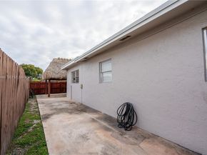 11700 Sheridan St, Pembroke Pines FL 33026