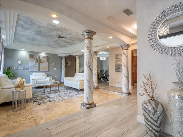 11700 Sheridan St, Pembroke Pines FL 33026