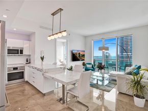 950 Brickell Bay Dr 4707, Miami FL 33131