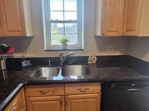 2708 NE 14th St Cswy 6, Pompano Beach FL 33062