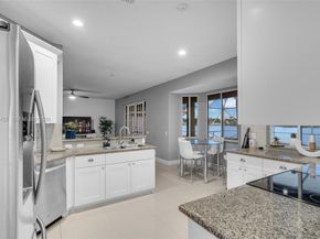 714 Heritage Dr, Weston FL 33326