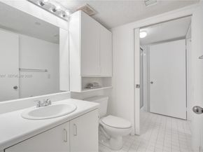9511 Weldon Cir G306, Tamarac FL 33321