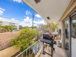 605 NW 34th Ave, Miami FL 33125