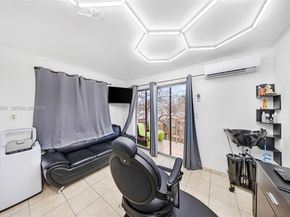 605 NW 34th Ave, Miami FL 33125