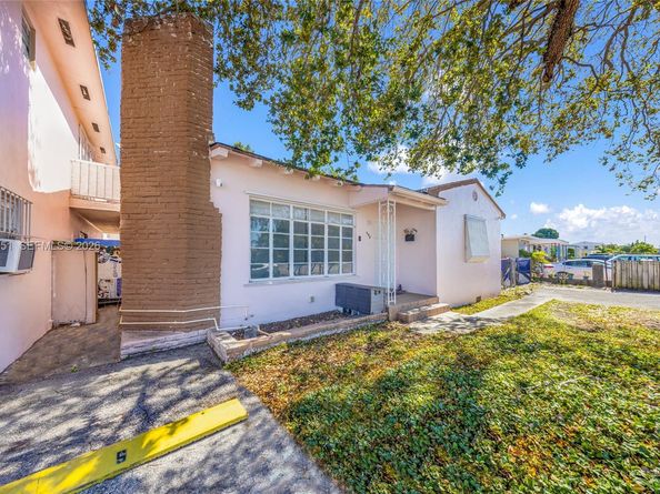 605 NW 34th Ave, Miami FL 33125