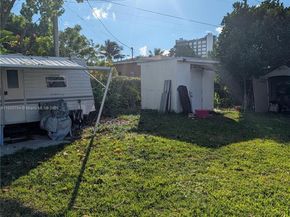 16931 NE 5th Ct, North Miami Beach FL 33162