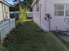 16931 NE 5th Ct, North Miami Beach FL 33162