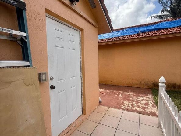 17630 SW 143rd Ct, Miami FL 33177