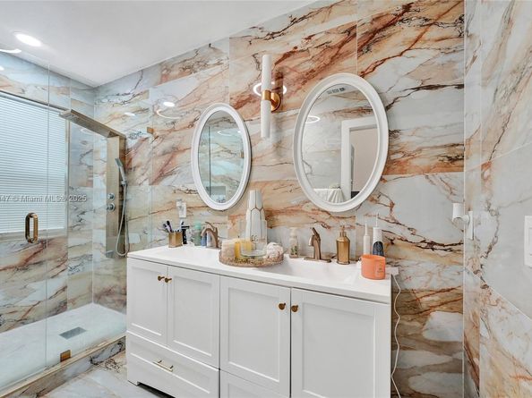 18060 SW 11th Ct, Pembroke Pines FL 33029