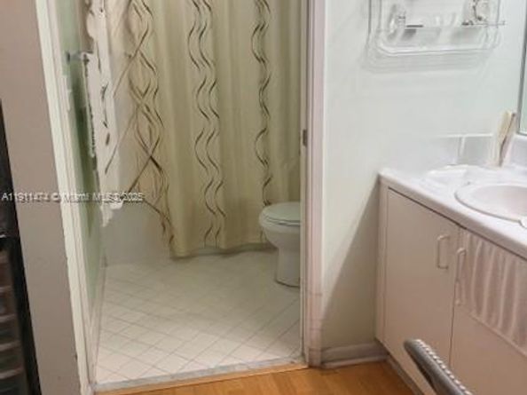 601 SW 142nd Ave 304Q, Pembroke Pines FL 33027