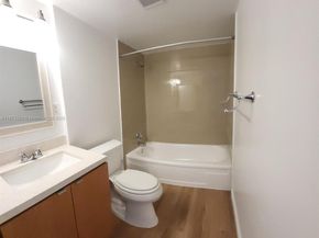 4354 NW 9th Ave 123B, Deerfield Beach FL 33064