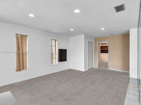 17995 SW 105th Ave, Miami FL 33157