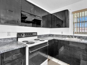 17995 SW 105th Ave, Miami FL 33157