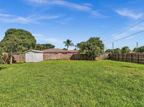 17995 SW 105th Ave, Miami FL 33157