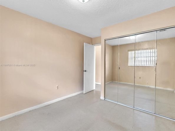 17995 SW 105th Ave, Miami FL 33157