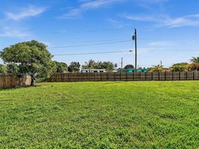 17995 SW 105th Ave, Miami FL 33157