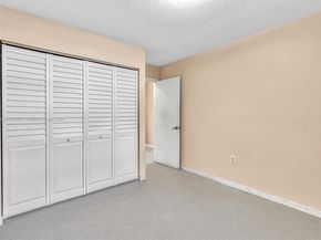 17995 SW 105th Ave, Miami FL 33157