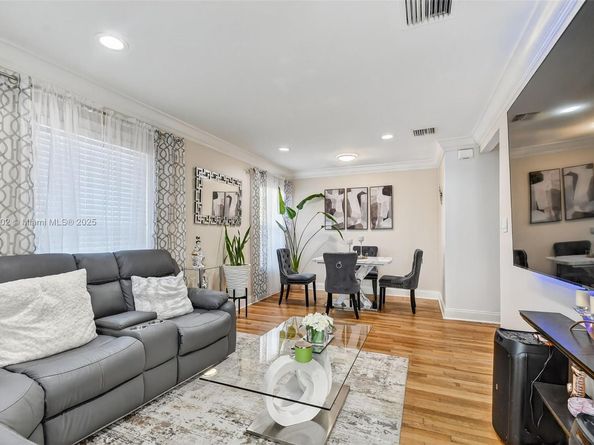 1606 N D St, Lake Worth FL 33460