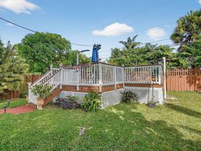 1606 N D St, Lake Worth FL 33460