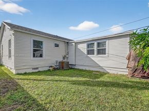1606 N D St, Lake Worth FL 33460