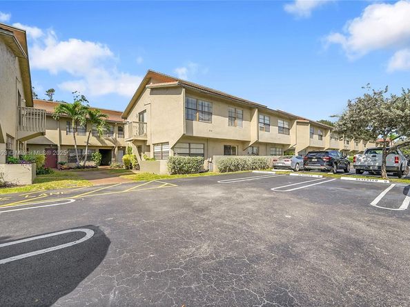 2532 SE Coral Springs Dr 2532, Coral Springs FL 33065