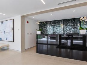 300 Collins Ave PH2, Miami Beach FL 33139