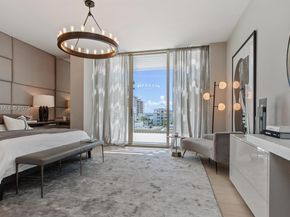 300 Collins Ave PH2, Miami Beach FL 33139