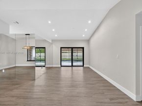 14711 Kirsten Ct, Davie FL 33325
