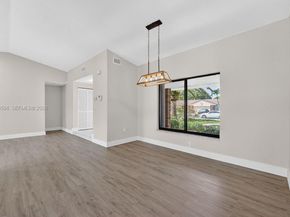 14711 Kirsten Ct, Davie FL 33325