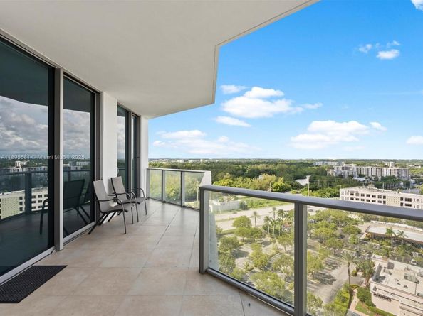 17301 Biscayne Blvd 1704, North Miami Beach FL 33160