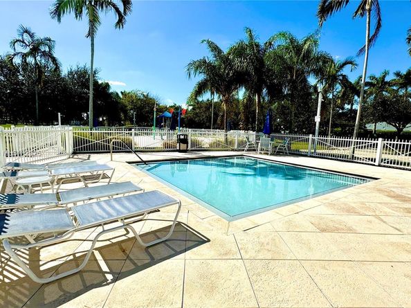 229 NE 36 Avenue Rd, Homestead FL 33033