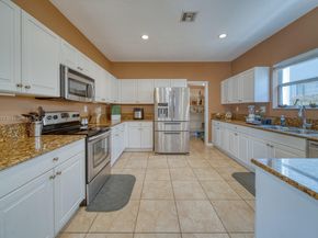 229 NE 36 Avenue Rd, Homestead FL 33033
