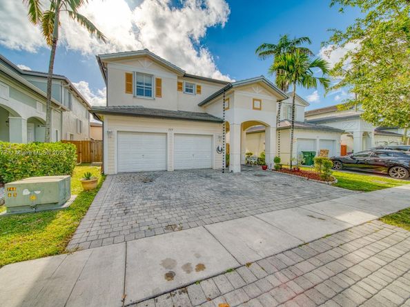 229 NE 36 Avenue Rd, Homestead FL 33033